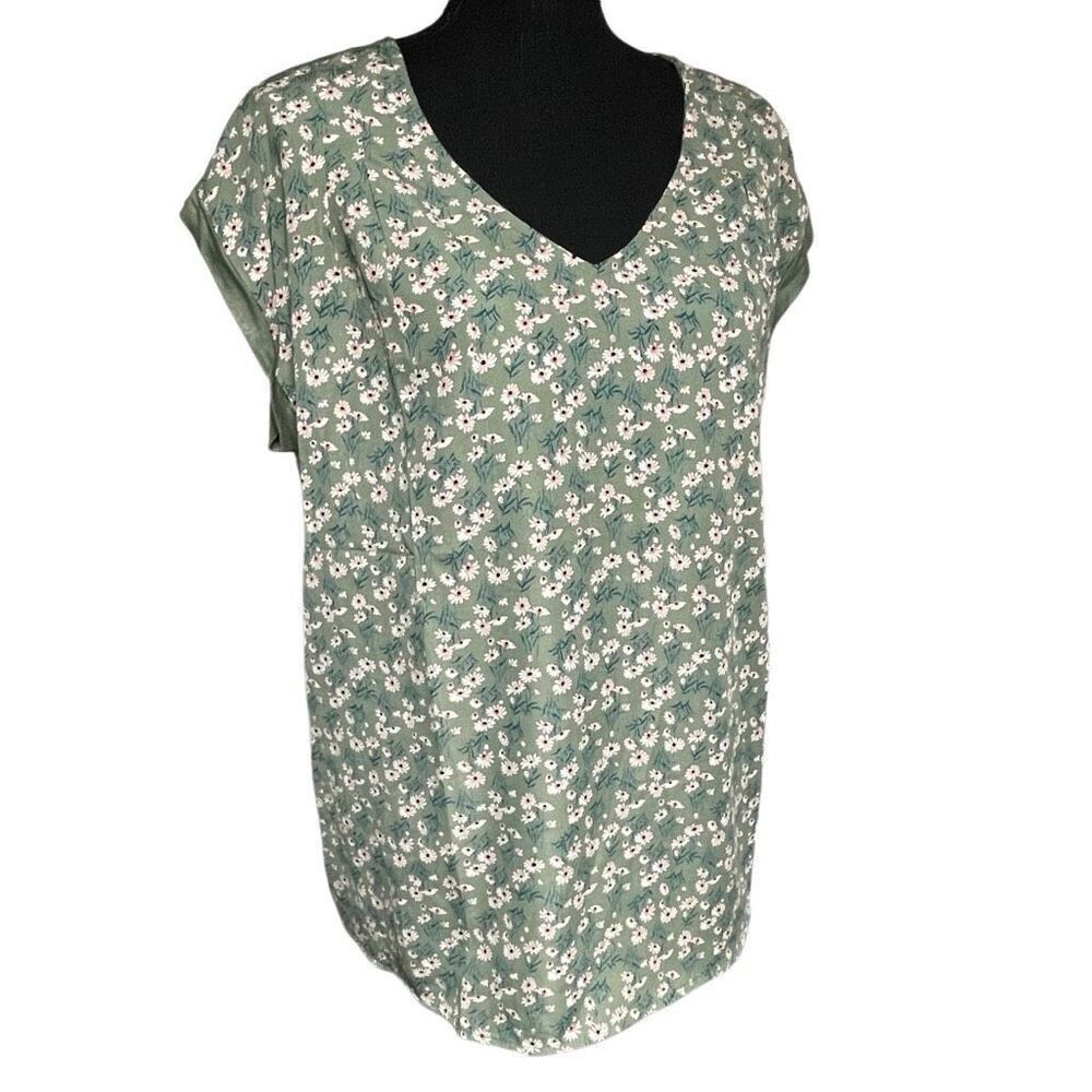 PaperMoon Sage Green Floral Print Button Back Top